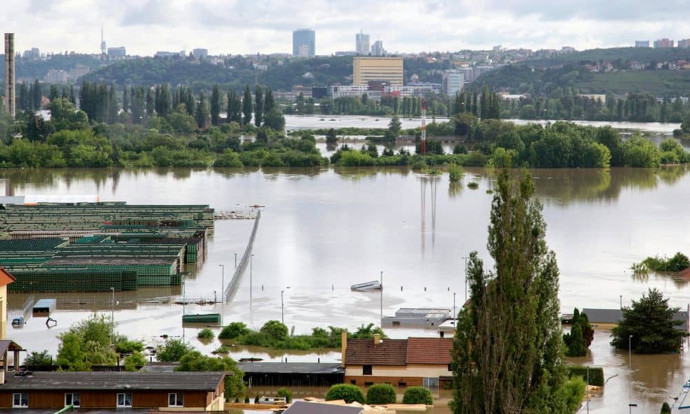 Flooded urban development area used to illustrate site flood risk assessment conditions